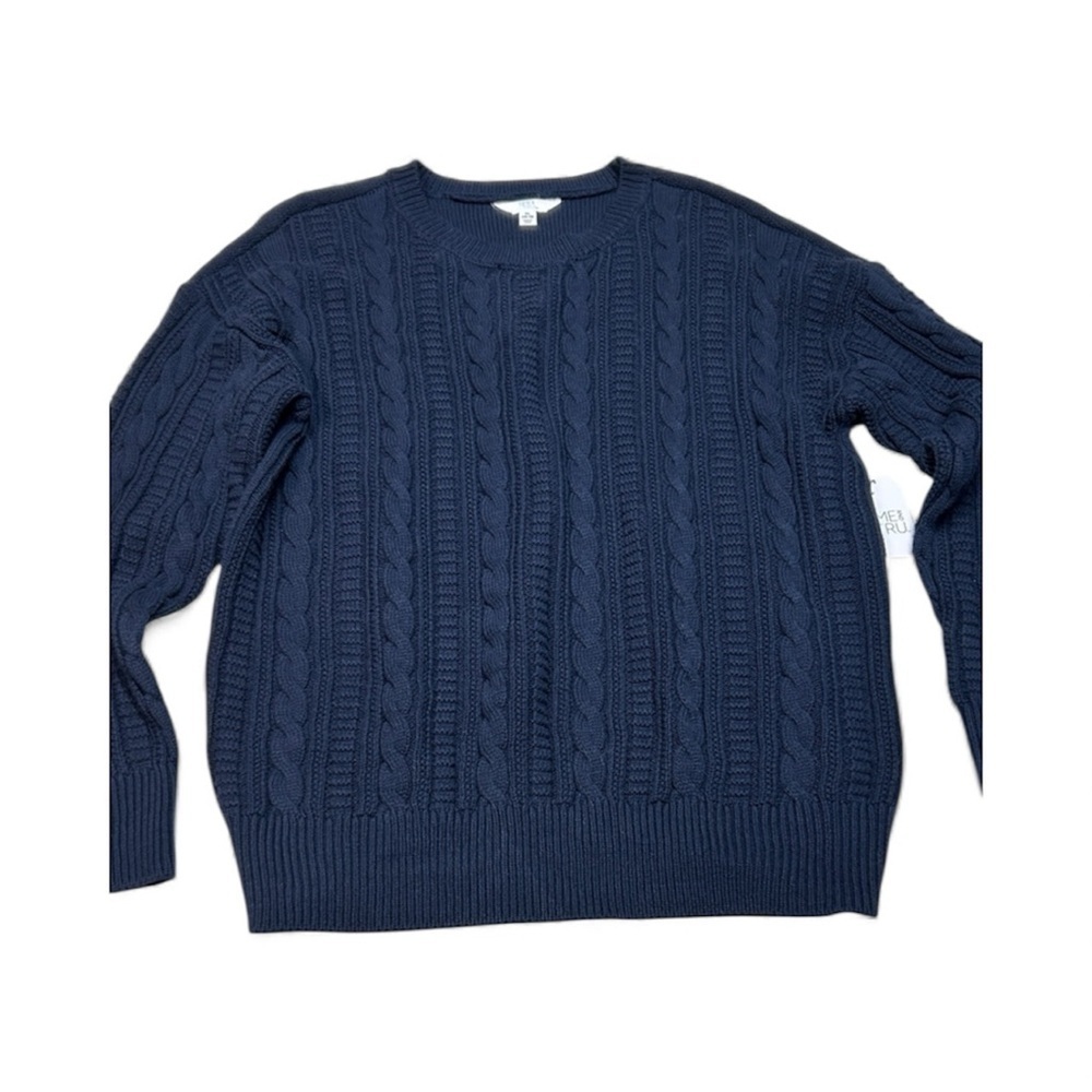 Time and Tru women’s Dark Blue Cable Knit Crewneck Sweater